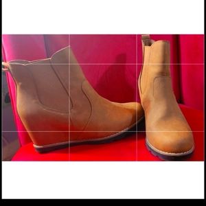 Universal Thread BOOTS HIDING WEDGE Amalia Black 9 1/2